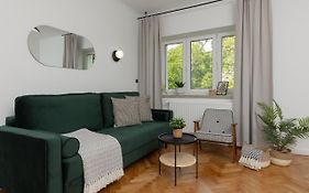 Stylish Apartment Nowolipie Close To Warsaw Old Town Square By Noclegi Renters